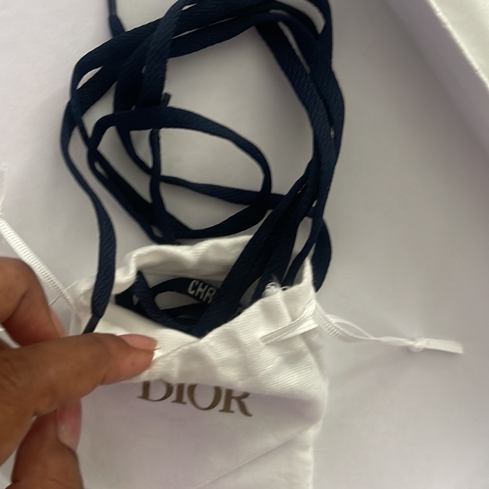 BRAND NEW- Dior Sneakers - Picture 8 of 8
